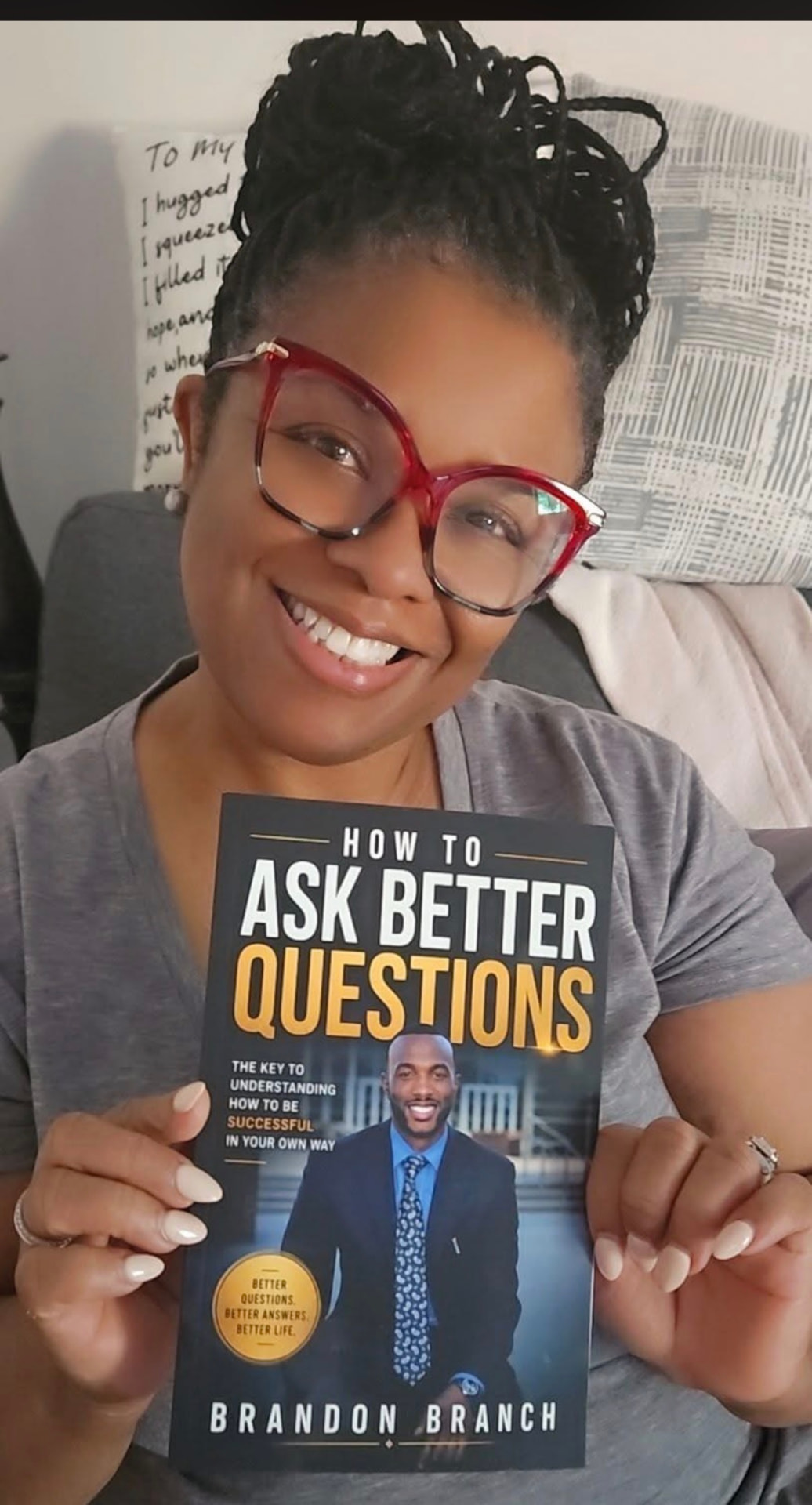 Reader 4 holding How to Ask Better Questions